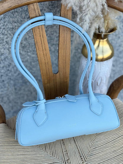ALAIA

27cm
340 dhs🪙🌨️

Top quality

Zain167
♥️♥️♥️