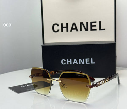 Chanel
Sunglasses 
65 dhs🇦🇪🇦🇪

Zain182
♥️♥️♥️