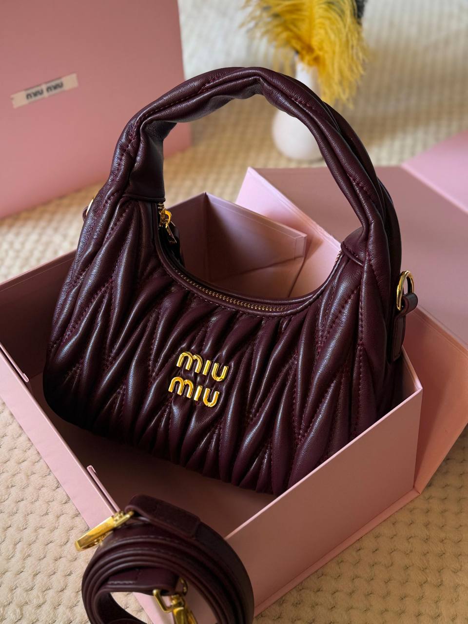 Available Again✨✨✨
MIU MIU

18cm
280 dhs🪙🌺

22cm
300 dhs🪙🌺

Top quality 
With box🎁

Zain167
♥️♥️♥️