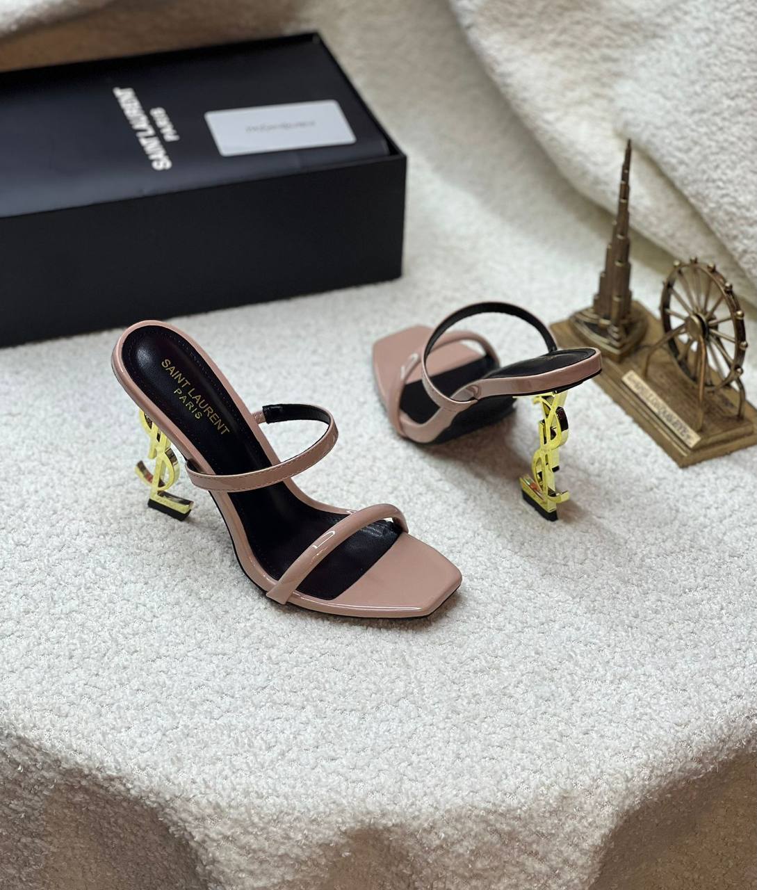 . New ysl heel  
offferrrrrr
Limit Stock ⛔️
   Size  .  36.  to 41

90 dhs🪙🌨️

Zain80
♥️♥️♥️