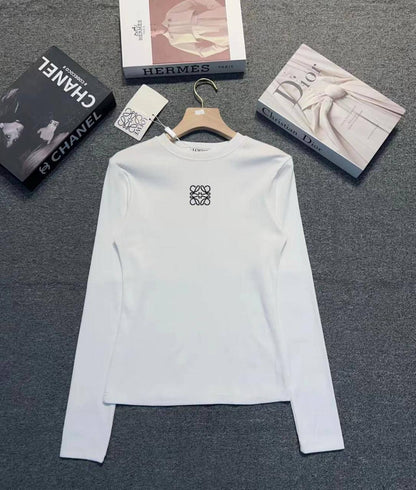 *New collections      
85 dhs✅
*good  quality  ✅
*Sizes:S M L xl* 
*AVAILABLE NOW*

Zain231
♥️♥️♥️