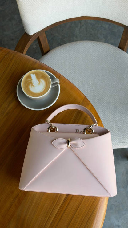 New collection ⚜️
DIOR 🩷
VIP quality 💎
Dior Cigale Bag✨
Size : 27 cm
For Price 👇 WhatsApp✅
0568585901 
0507557372
0552275751 Owner Zain 👌

Zain336
♥️♥️♥️