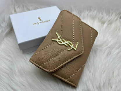 Wallets
45 dhs🇦🇪🇦🇪
with box

Zain182
♥️♥️♥️