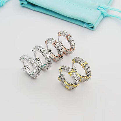 TIFFANY EARRINGSQ
MASTER💫✨
GOLD ROSE GOLD
SILVER
AVAILABLE
60 dhs🇦🇪🇦🇪

WITH BOX AND PAPER BAG🎁🛍️

Zain89
♥️♥️♥️