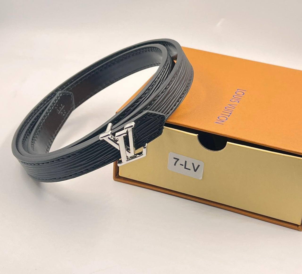 Belts

65 dhs🇦🇪🇦🇪

Zain182
♥️🇦🇪🇦🇪