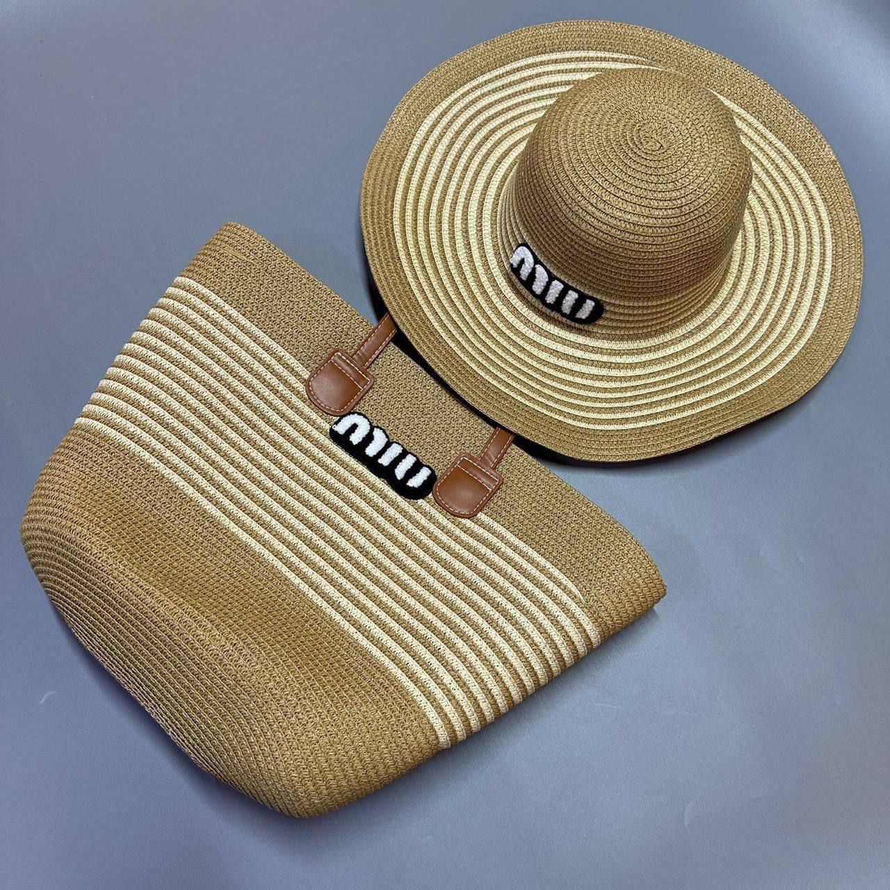 Summer Beach Set
95 dhs💓

Zain17
♥️♥️♥️