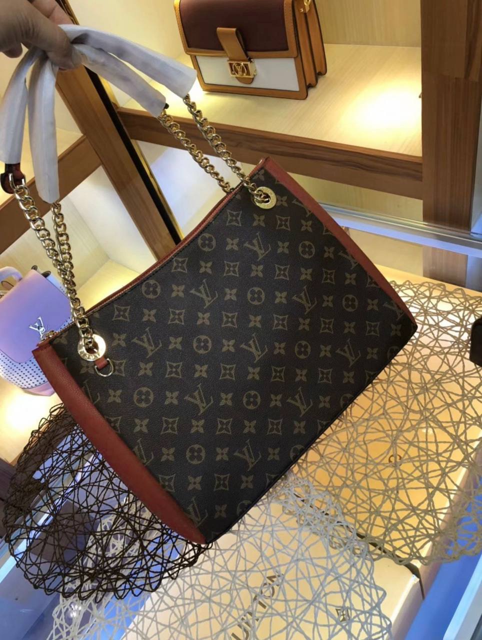 LV
110 dhs🇦🇪

Zain38
♥️♥️♥️