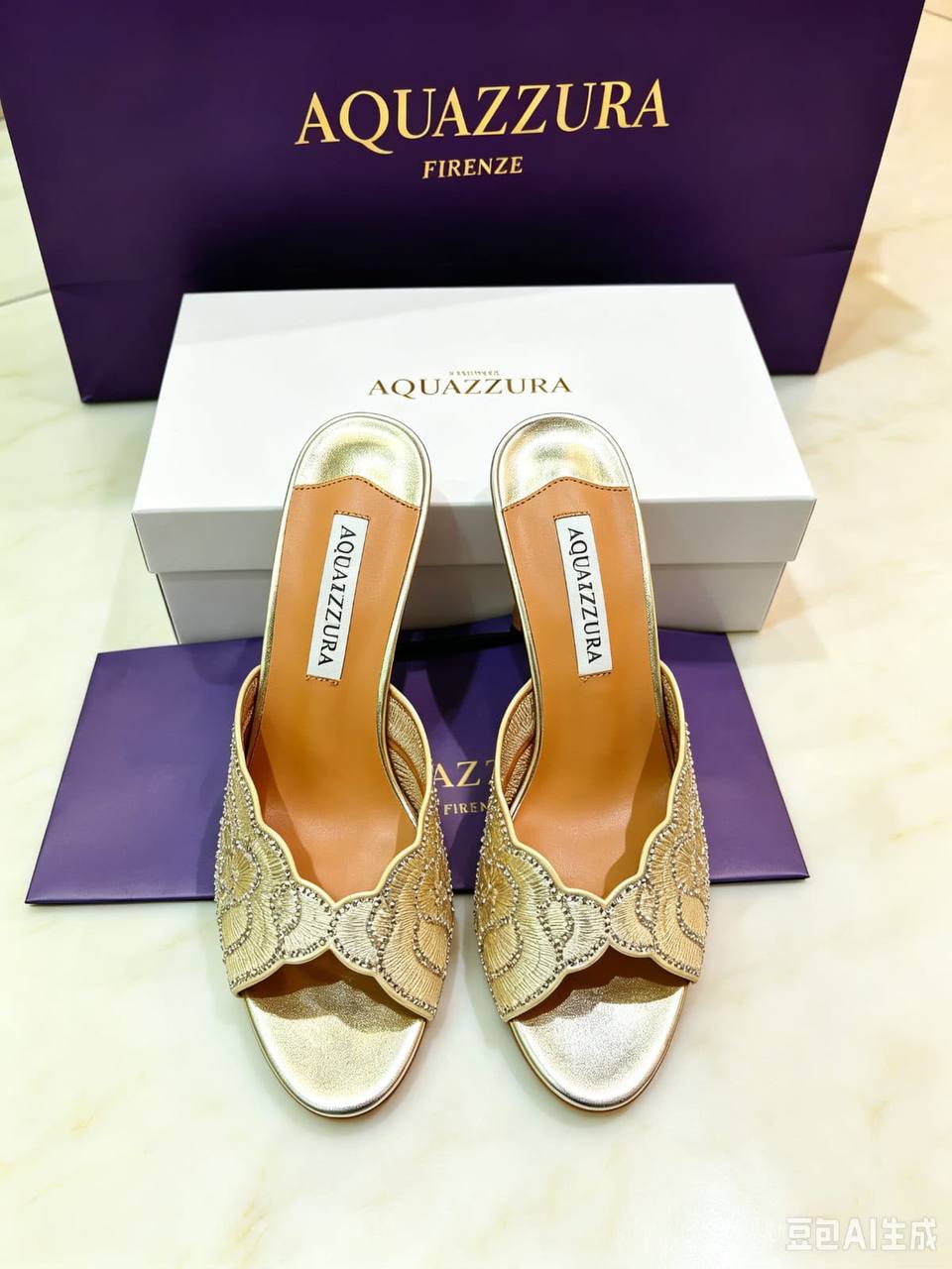 NEW CAME🥰
AQUAZZURA 
GOOD QUALITY
105 dhs🇦🇪🇦🇪
SIZE: 36 TO 41

Zain40
♥️♥️♥️