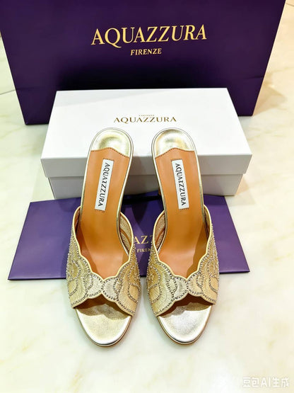 NEW CAME🥰
AQUAZZURA 
GOOD QUALITY
105 dhs🇦🇪🇦🇪
SIZE: 36 TO 41

Zain40
♥️♥️♥️