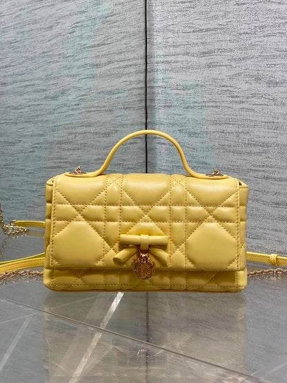 DIOR NEW  COLLECTION 💫💫💕
Super master quality 🔥🔥🔥💯
Available 💕💕💕
With full package 🎁
For Price 👇 WhatsApp✅
0568585901 
0507557372
0552275751 Owner Zain 👌

Zain252
♥️♥️♥️