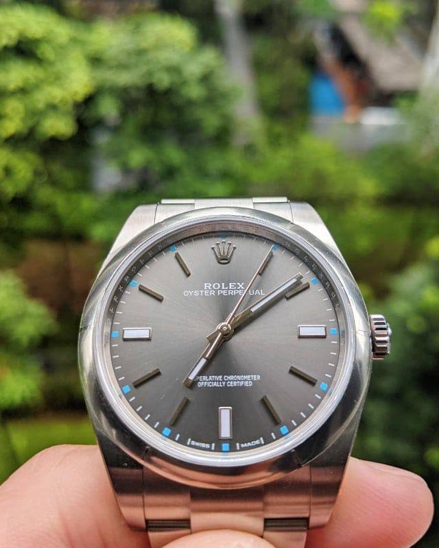 Rolex 
watch for men good quality 
170 dhs💚❤️

Zain59
♥️♥️♥️
