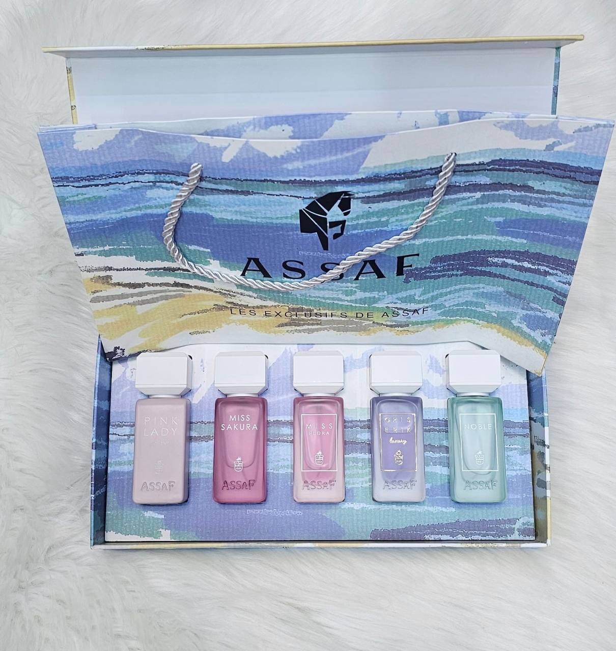 New Stock
Perfume Boxes
90 dhs🇦🇪🇦🇪

Zain69
♥️♥️♥️