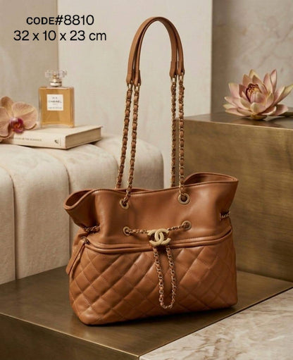 CHANEL ʙᴜᴄᴋᴇᴛ
sʜᴏᴜʟᴅᴇʀ ʙᴀɢ
ǫᴜɪʟᴛᴇᴅ ᴄᴀʟғsᴋɪɴ
ᴛᴡɪsᴛ  ᴄʜᴀɪɴ ᴘʀᴇss ʟᴏᴄᴋ
ɢᴏʟᴅ ʜᴀʀᴅᴡᴀʀᴇ
sɪᴢᴇ : 32 cm

75 dhs✅

Zain31
♥️♥️♥️