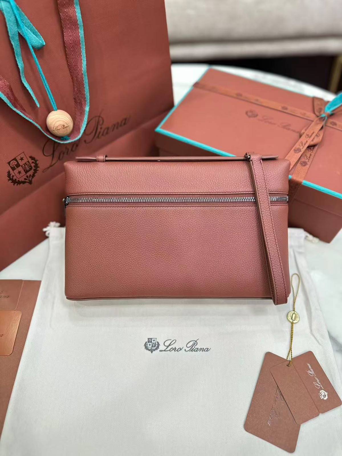 Loro Piana
*PREMIUM QUALITY AAAA*
For Price 👇 WhatsApp✅
0568585901 
0507557372
0552275751 Owner Zain 👌

Zain339
♥️♥️♥️