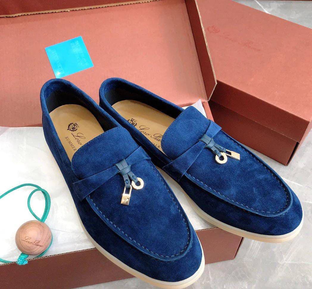 NEW CAME 
GOOD QUALITY 
LORO PIANA 
130 dhs🪙🌨️
Size 36 TO 41

Zain40
♥️♥️♥️