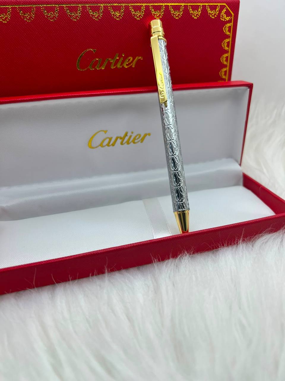 Pens 

65 DHS🇦🇪🇦🇪

Good quality 


Zain182
♥️♥️♥️