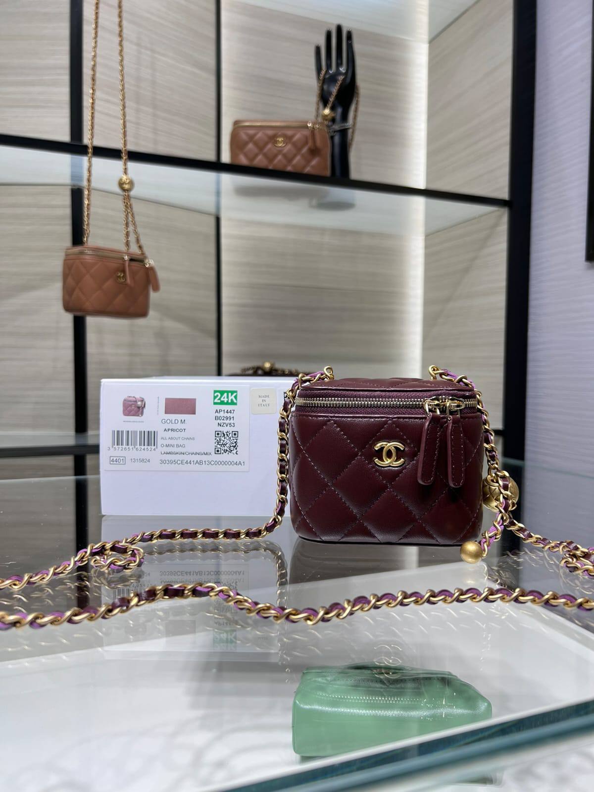 CHANEL  ✨💕
💯
SuperMaster Quality 🔥🔥
Available Now ❤️❤️❤️
For Price 👇 WTSP Text Zain 0568585901

Zain121
♥️♥️♥️