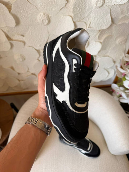 Gucci Re-Web trainer
*VIP QUALITY*
*SIZE:40 to 46*
450 dhs✅

Zain185
♥️♥️♥️