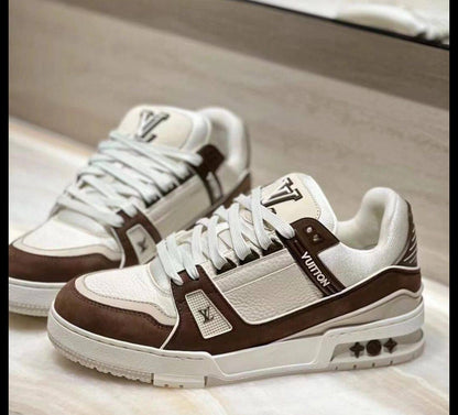 170LV
High Quality
170 dhs✅
Size 39 to 45 

Zain183
♥️♥️♥️
