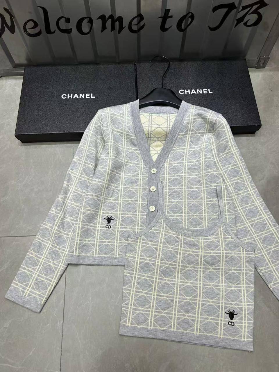 DIOR
Super Master quality
Sizes: S M L XL


480 dhs🇦🇪🇦🇪

Zain308
♥️♥️♥️