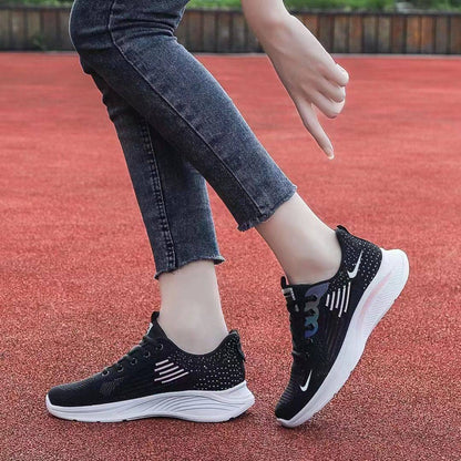 Balenciaga - Burberry - Nike
Fila - Prada - Gucci 
Size 36to42
55 dhs✅

Zain163
♥️♥️♥️
