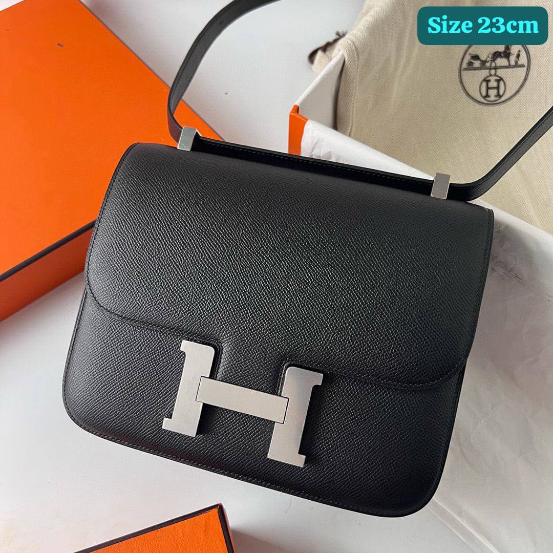 Hermes

Good quality 

with box🎁🎁🎁

100 dhs💓

Zain186
♥️♥️♥️