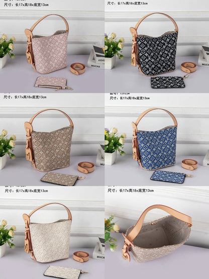 LV
best quality 

with box

115 dhs🇦🇪🇦🇪🇦🇪

size17CM

Zain290
♥️♥️♥️