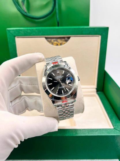 Rolex
Master
190 dhs✅
Automatic 
41mm 

Zain85
♥️♥️♥️