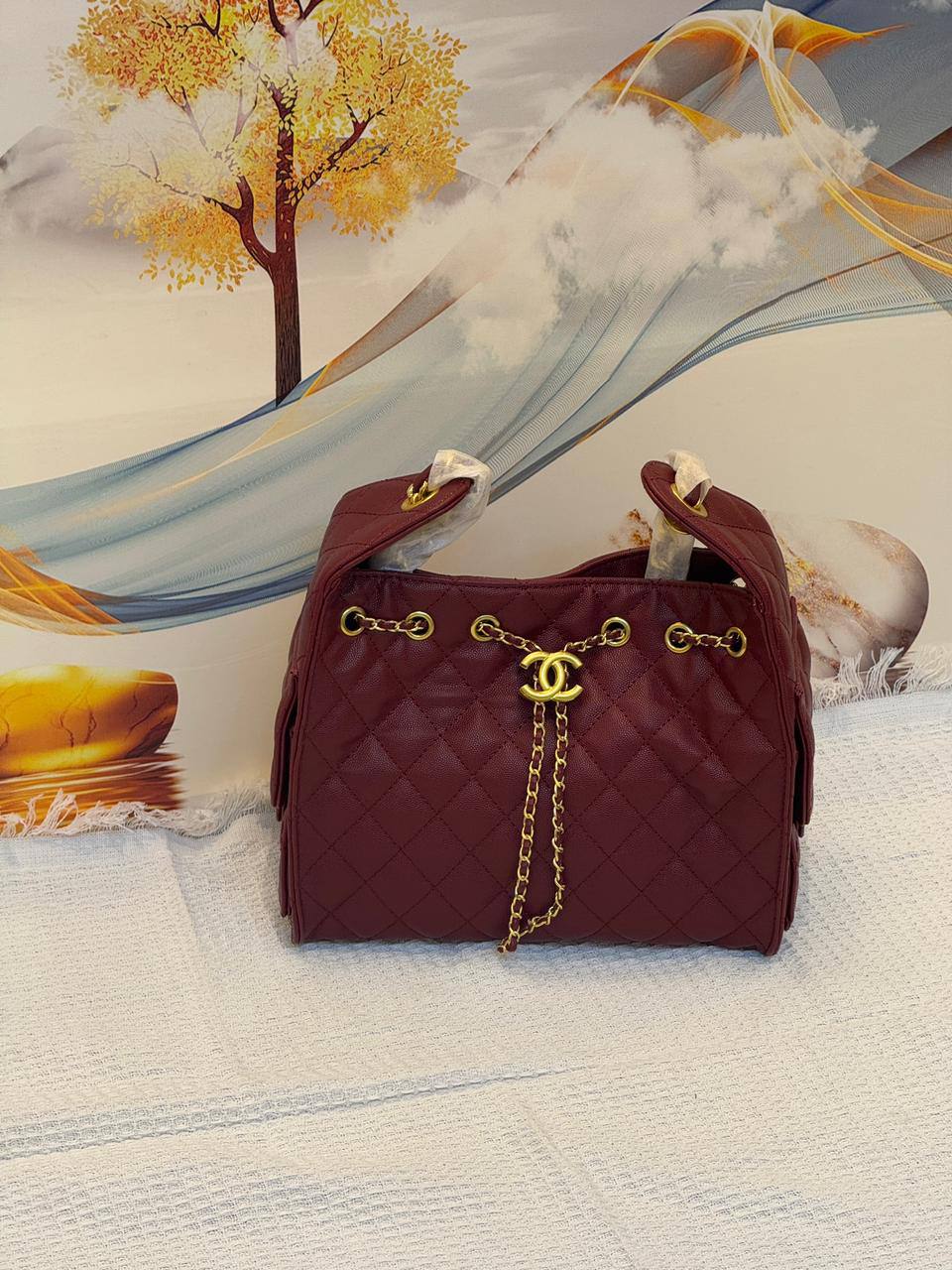 CHANEL
Best quality 
120 dhs✅
size 26Cm

Zain290
♥️♥️♥️