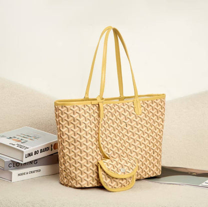 Goyard BAG 

GOOD QUALITY
*40 DHS*✅

Zain40
♥️♥️♥️