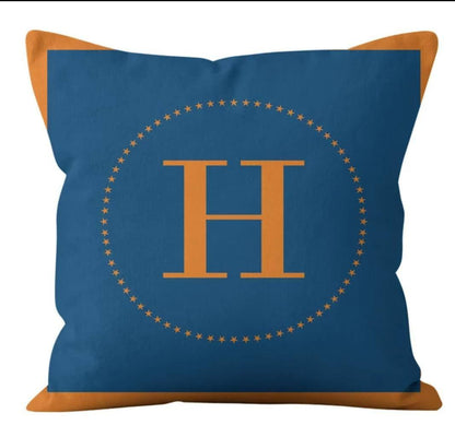 Brand 
High quality 
Pillow cover 
Velvet 100%
Size 50*50
50 dhs🪙🌨️

Zain99
♥️♥️♥️