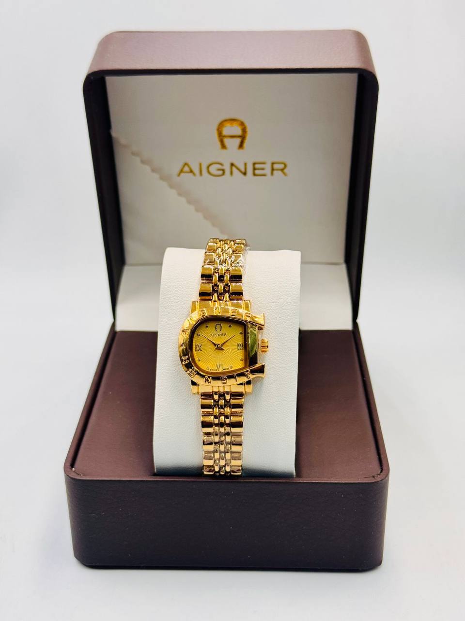 Aigner ladies
*New Arrival*🔥
55 dhs👑

Zain08
♥️♥️♥️