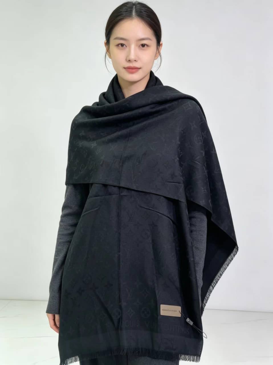 New thin scarf
1p
40 dhs🇦🇪🇦🇪🇦🇪

Zain232
♥️♥️♥️