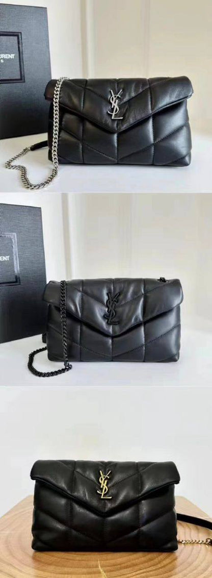 YSL
90 dhs🪙🖤
size：23×13×7cm
Good quality 
with box
🎁🎁🎁

Zain35
♥️♥️♥️
