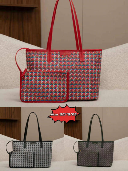 Tory burch

95 dhs🇦🇪🇦🇪🇦🇪

Size30/13/25
2in1
With zipper

Zain07
♥️♥️♥️