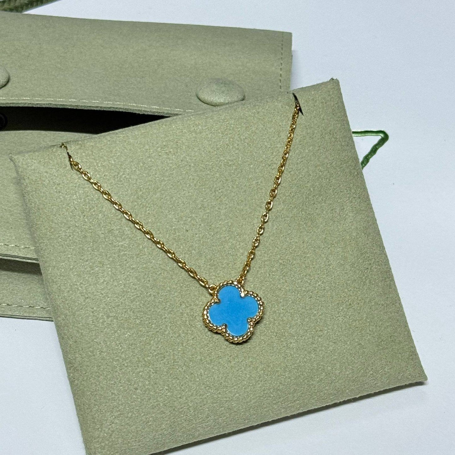 VCA
NECKLACE 
40 dhs🌺

Zain263
♥️♥️♥️