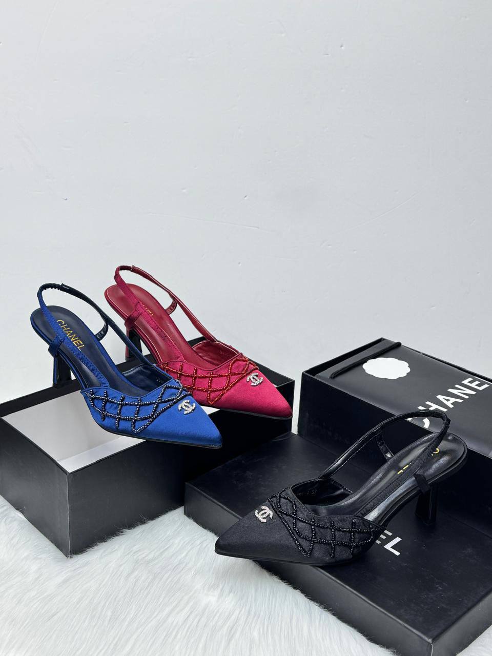 CHANEL 
SIZE 36-41
115 dhs✅

Zain21
♥️♥️♥️