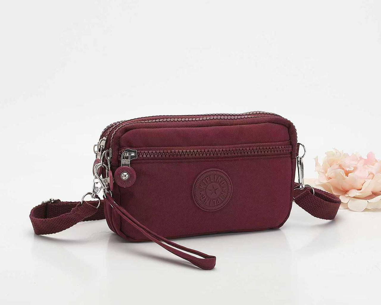 Kipling 
20 dhs❤️

Zain39
♥️♥️♥️