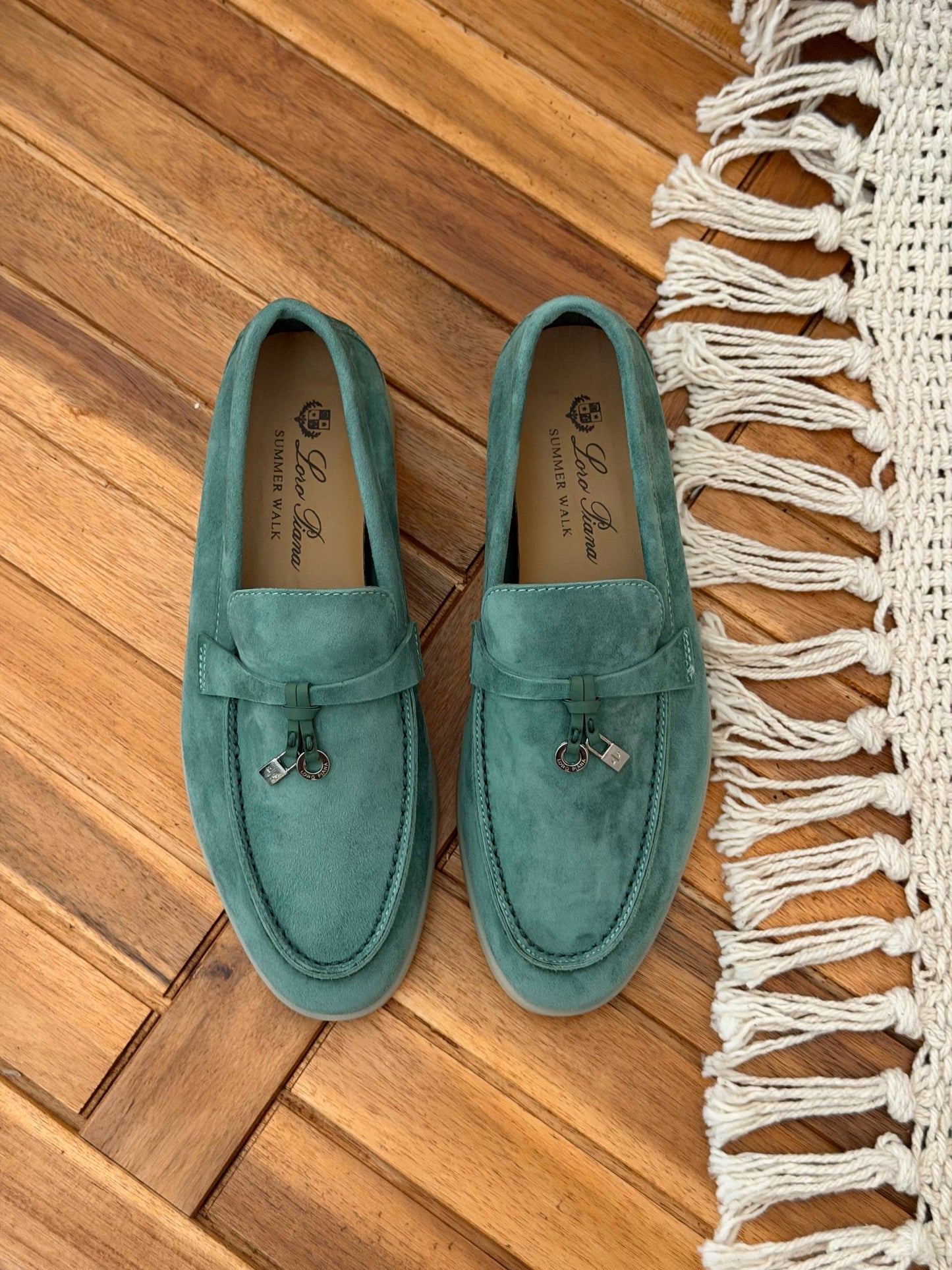 Loro piana 
Size 36-41
_Super master high quality_🪡
450 dhs🇦🇪🇦🇪

Zain176
♥️♥️♥️