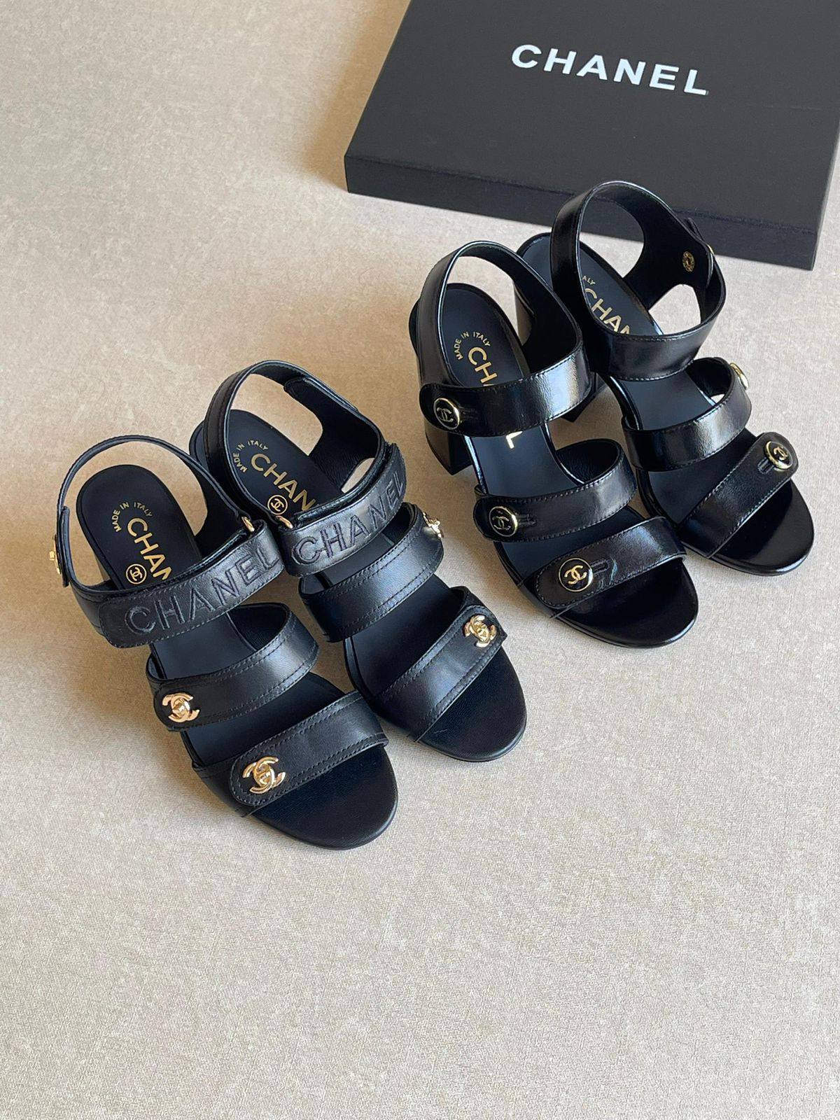 CHANEL 
SuperMaster Quality 💯
480 dhs🌺
Size:36-41💥

Zain171
♥️♥️♥️