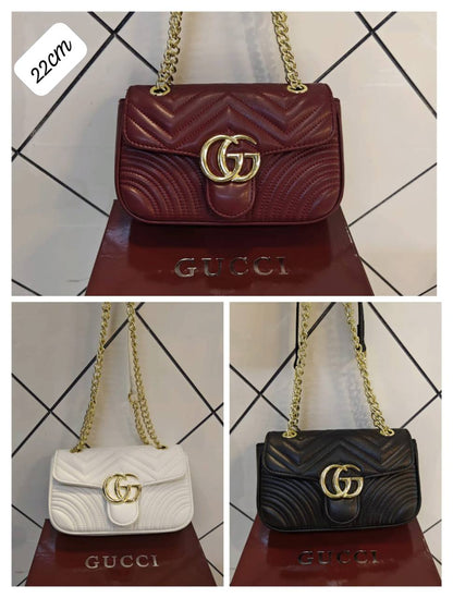 Gucci
 100 dhs💛 
with box

Zain235
♥️♥️