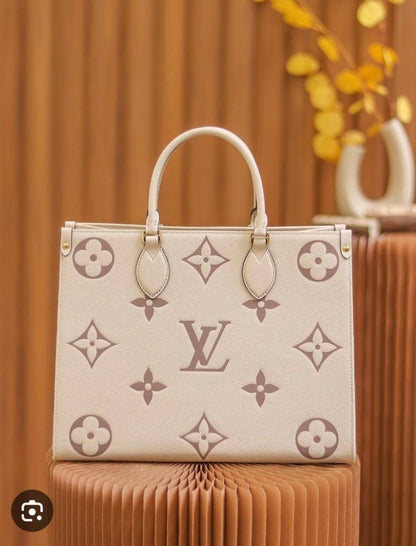 LV - Prada
110 dhs🌺

Zain143
♥️♥️♥️