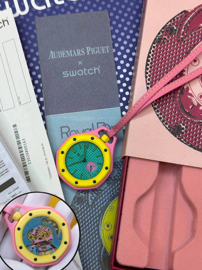 Swatch Royal pop good quality with box and papper bag and guarante card cataluck 
120 dhs🇦🇪🇦🇪

Zain59
♥️♥️♥️