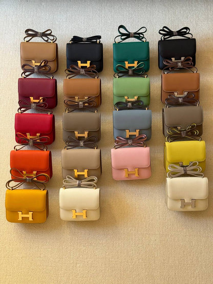 Hermes
constance 18cm 👌Master quality ✅with box📦
340 dhs✅

Zain52
♥️♥️♥️