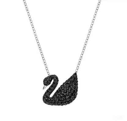 SWAROVSKI 🪿*
Necklace ❣️
Master quality 💯
With normal boxes 🗃️
50 dhs🇦🇪
With master box 📦 
65 dhs🇦🇪

Zain216
♥️♥️♥️