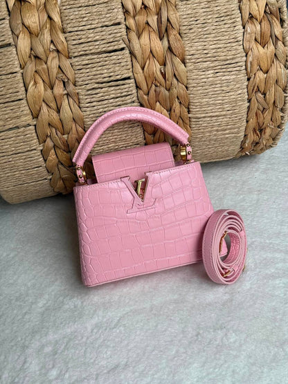 LV
SUPER MASTER QUALITY 
For Price 👇 WhatsApp✅
0568585901 
0507557372
0552275751 Owner Zain 👌

Zain307
♥️♥️♥️