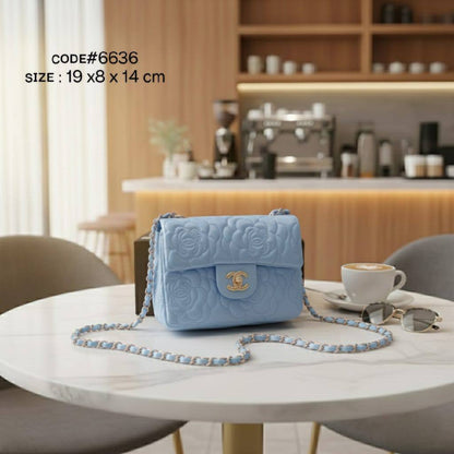 CHANEL ᴄᴀᴍɪʟʟɪᴀ
ᴇᴍʙʀᴏɪᴅᴇʀʏ ᴅᴇsɪɢɴ
ғʟᴀᴘ ᴍɪɴɪ ʙᴀɢ
ʟᴀᴍʙsᴋɪɴ ʟᴇᴀᴛʜᴇʀ ᴍᴀᴛᴇʀɪᴀʟ
ɢᴏʟᴅ ᴄʜᴀɪɴ ʜᴀʀᴅᴡᴀʀᴇ
sɪᴢᴇ : 19 cm

ᴡɪᴛʜ BOX
🎁🎁🎁

70 dhs🪙🌹

Zain13
♥️♥️♥️