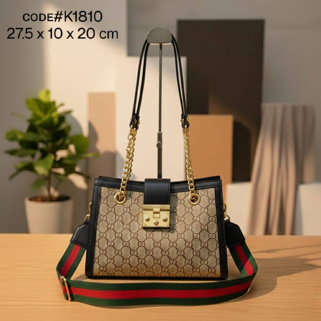 GUCCI ᴘᴀᴅʟᴏᴄᴋ ɢɢ
sᴜᴘʀᴇᴍᴇ sʜᴏᴜʟᴅᴇʀ ʙᴀɢ
ᴡɪᴛʜ ʟᴏɴɢ ᴛʀɪᴍ sᴛʀᴀᴘ
sɪᴢᴇ: 27.5 cm

75 dhs✅

Zain31
♥️♥️♥️