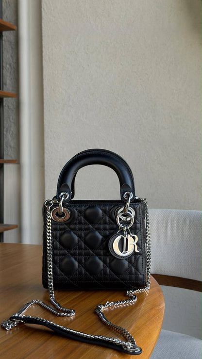 New collection ⚜️
DIOR 🩷
VIP quality 💎
Lady Dior Bag ✨
Size : 17 cm
For Price 👇 WhatsApp✅
0568585901 
0507557372
0552275751 Owner Zain 👌

Zain336
♥️♥️♥️