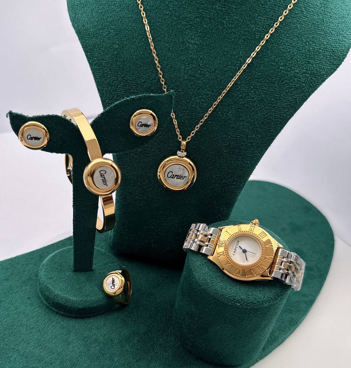Ful Set
90 dhs🪙💚

Zain45
♥️♥️♥️